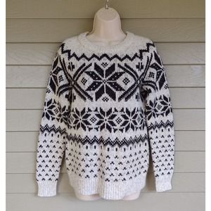 Abercrombie & Fitch Womens Size Small Fair Isle Snowflake Pullover Sweater S